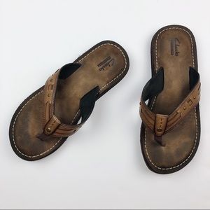 Clarks Collection Women’s Feener Nerice Flip-Flops